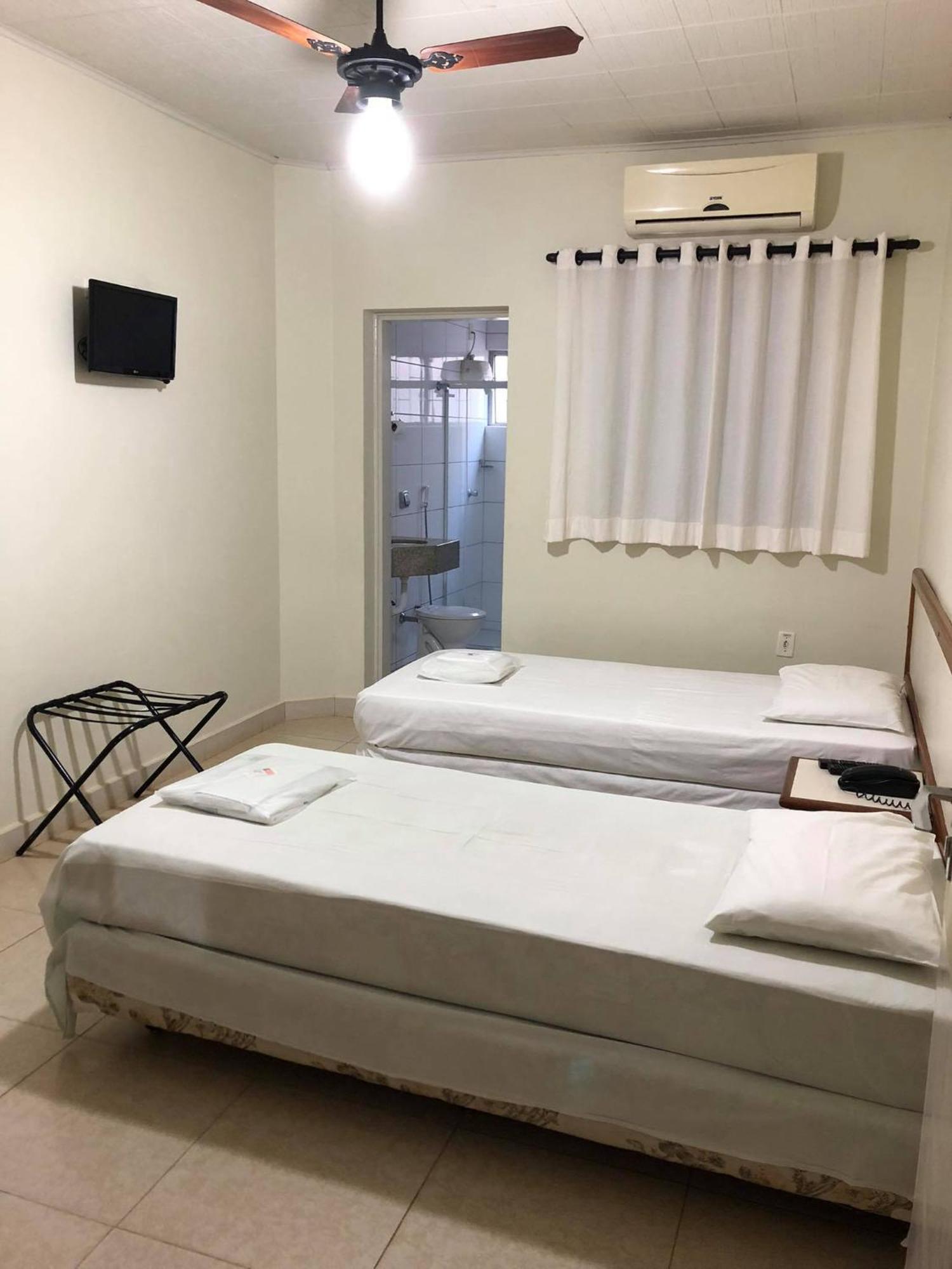 Regio Plaza Hotel Ourinhos Zewnętrze zdjęcie